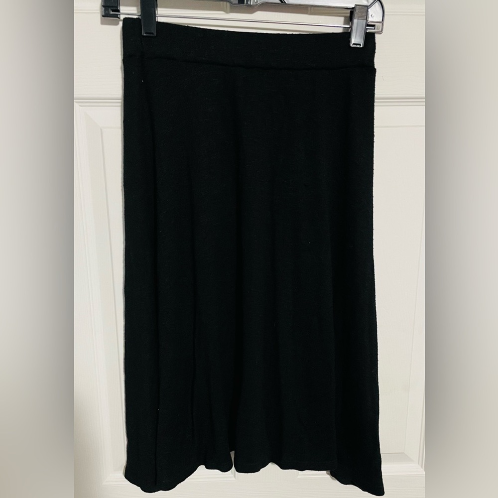🔥4 for $15🔥 Women’s black skirt
